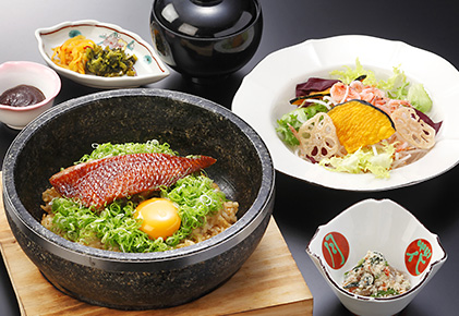 石焼金目丼
